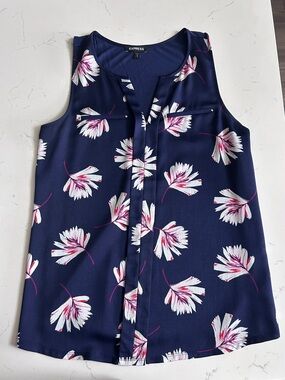 Express Navy Floral Sleeveless Blouse
